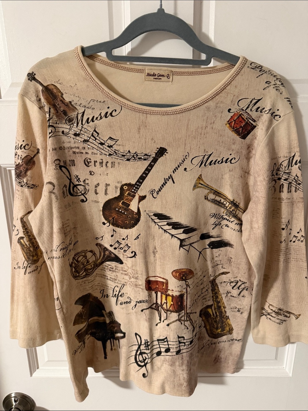 Studio Gem Vintage Y2K Cottagecore Music
Instrument Graphic Top Whimsigoth M